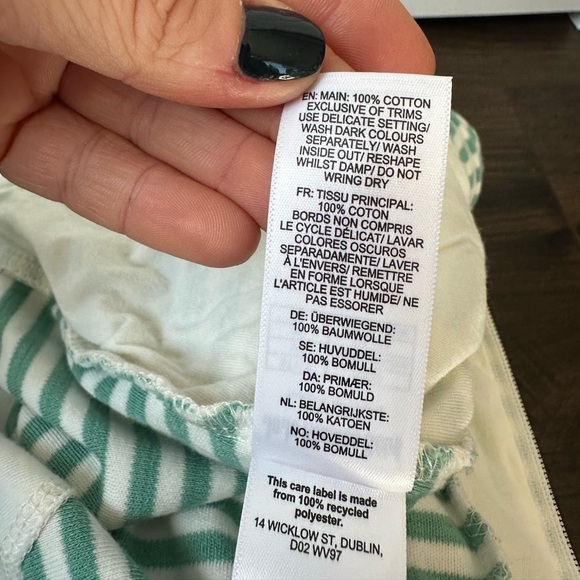 Jojo Maman Bebe Green Stripes Bear Appliqué Footie (Size Newborn) - Picture 6 of 6